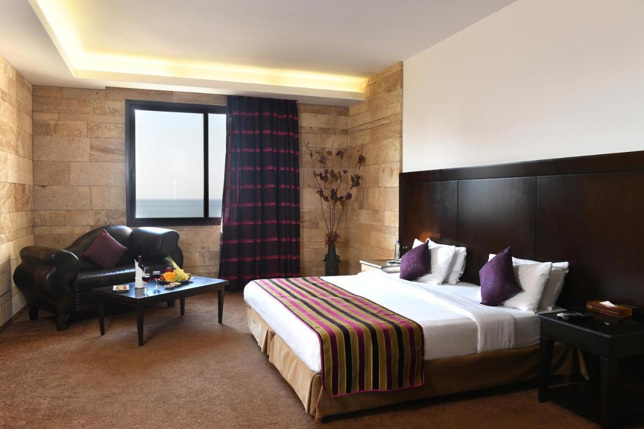 Reston Hotel Jounieh Εξωτερικό φωτογραφία