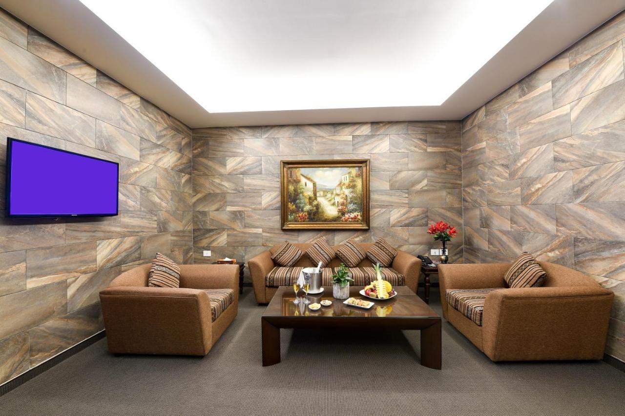 Reston Hotel Jounieh Εξωτερικό φωτογραφία