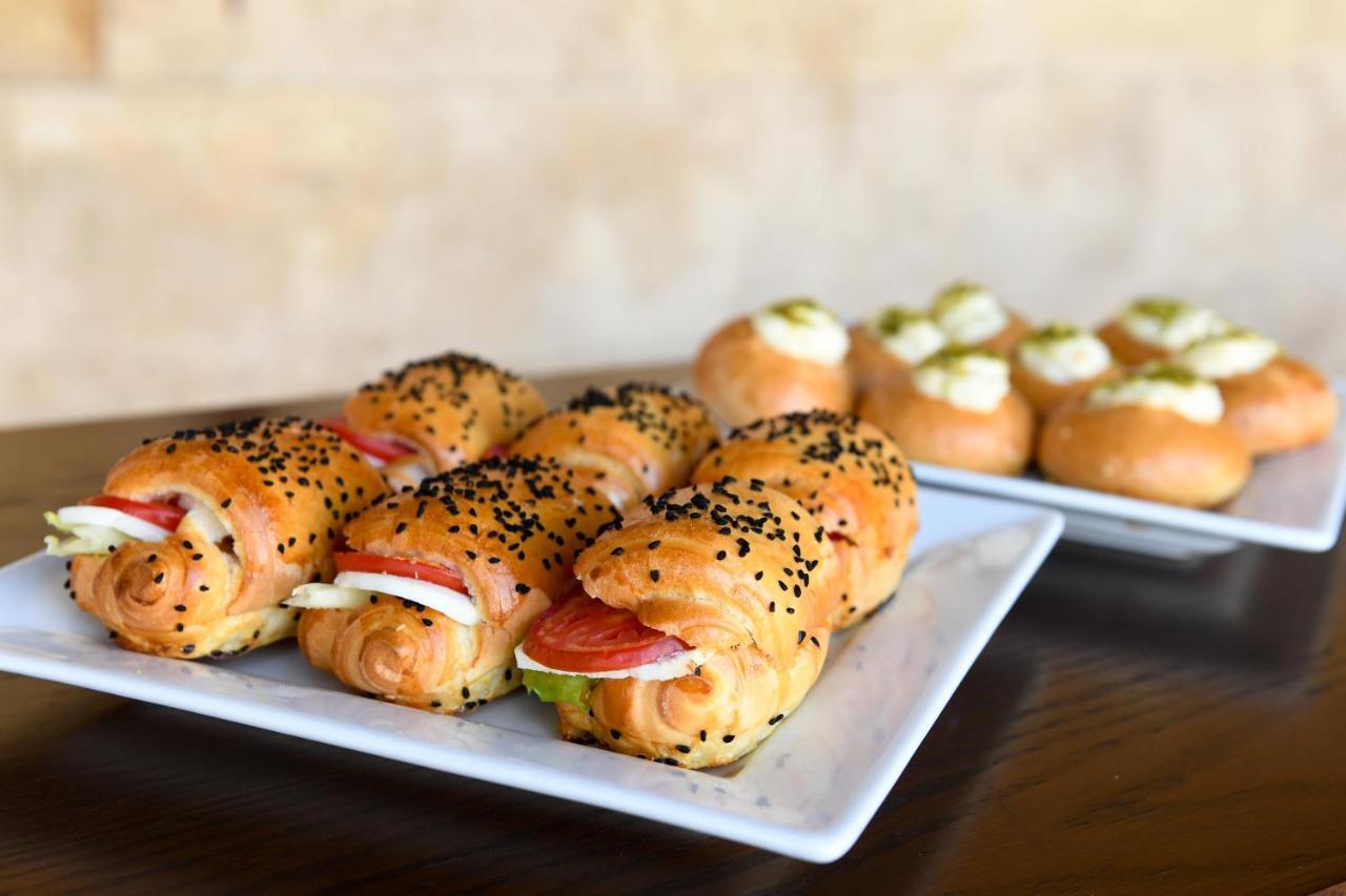 Reston Hotel Jounieh Εξωτερικό φωτογραφία