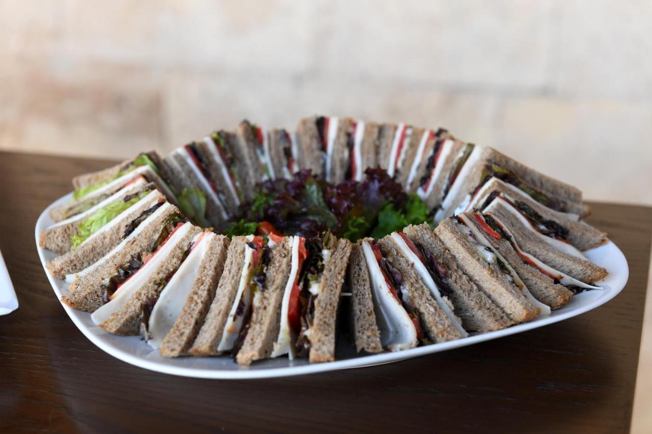 Reston Hotel Jounieh Εξωτερικό φωτογραφία